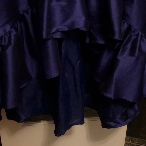 Royal Blue Hi-Low Faille Gown. - Picture 6 of 6
